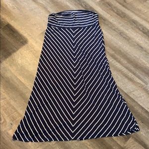 Motherhood Maternity Maxi skirt
